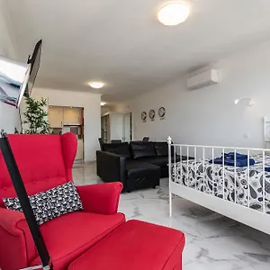 T0 Downtown Apartamento